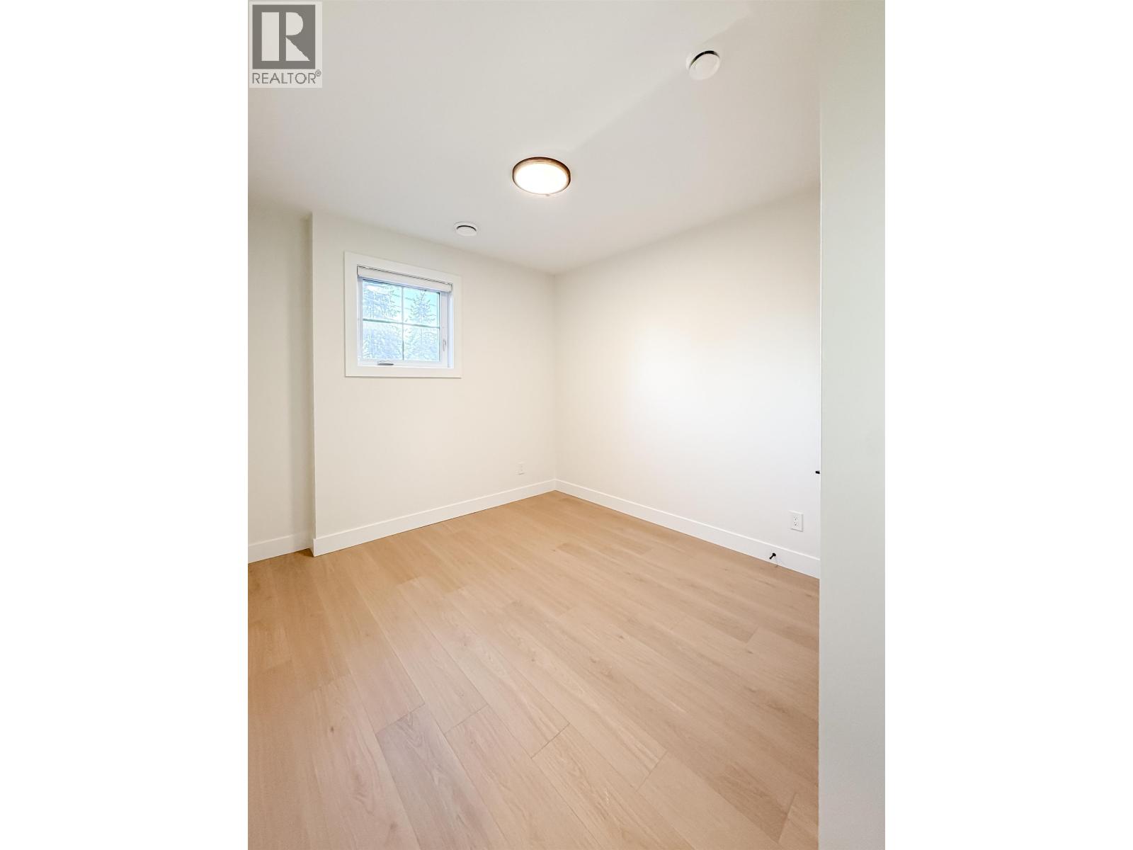 2 12050 York Street Property Photo 26
