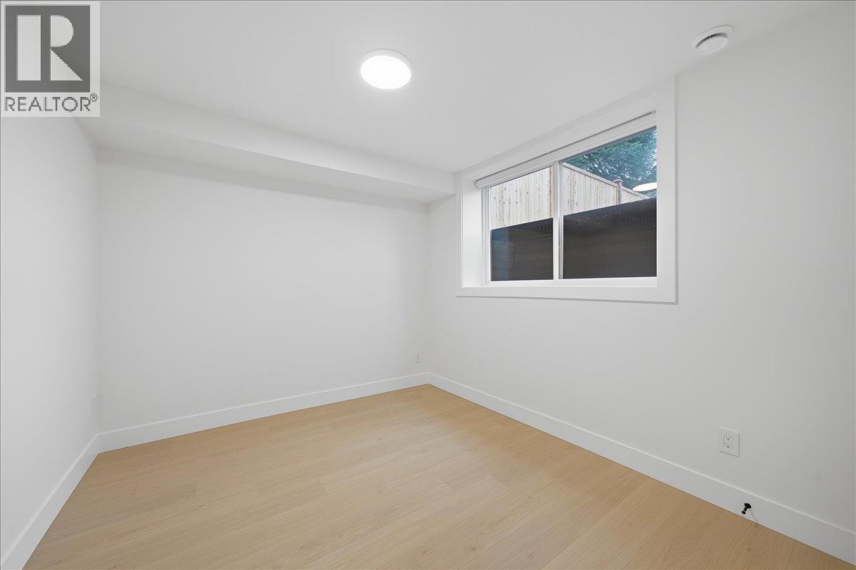 2 12050 York Street Property Photo 35