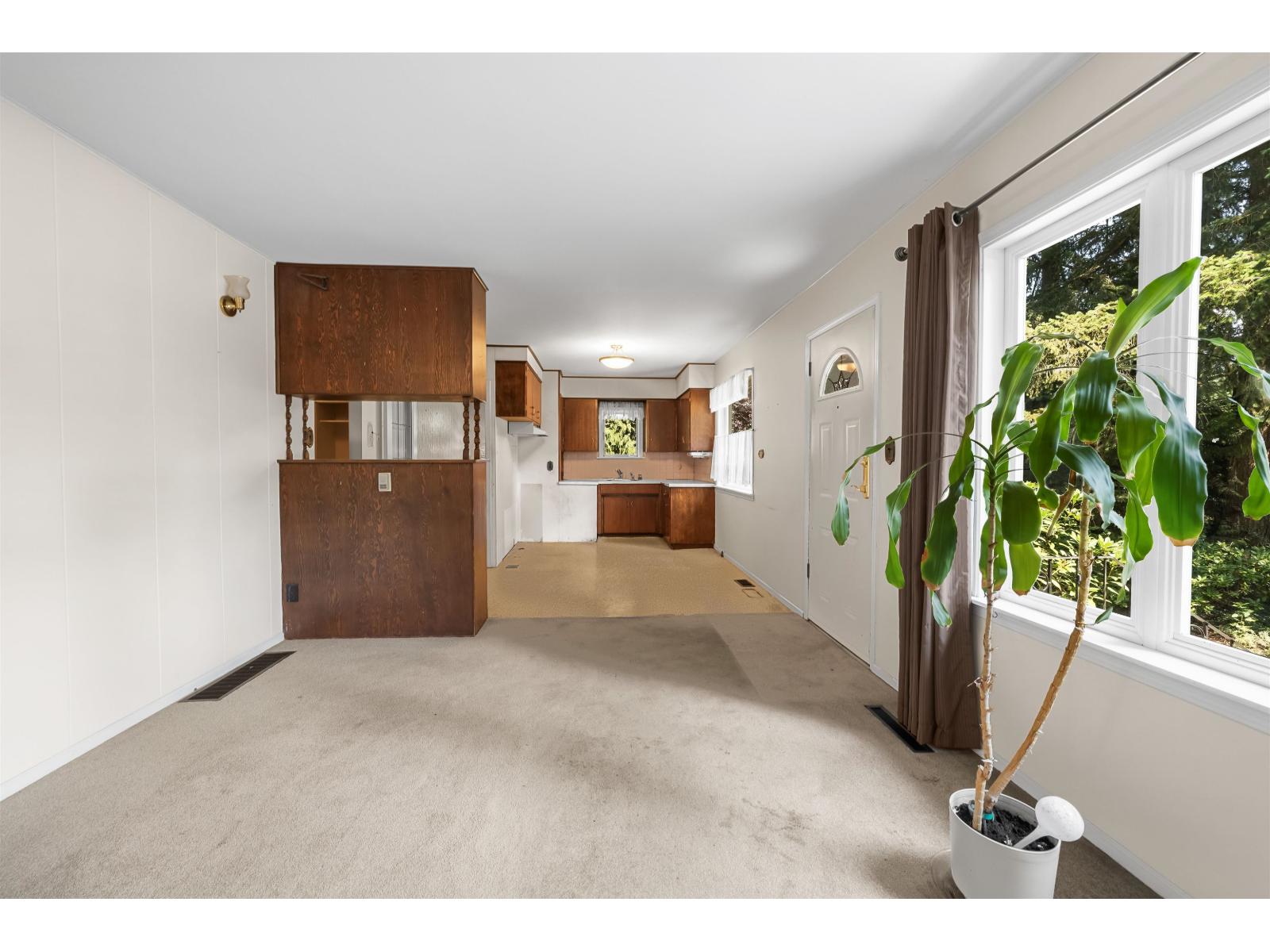 20188 40 Avenue Property Photo 10