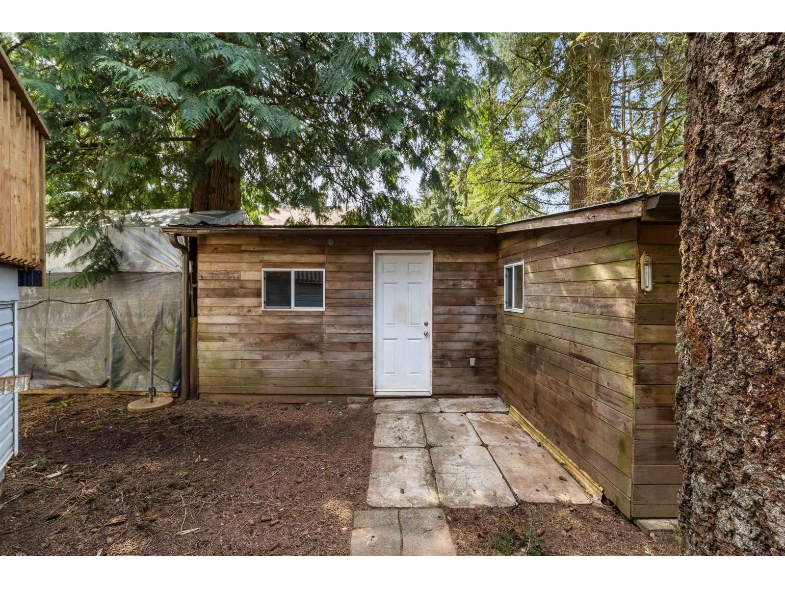 20188 40 Avenue Property Photo 27