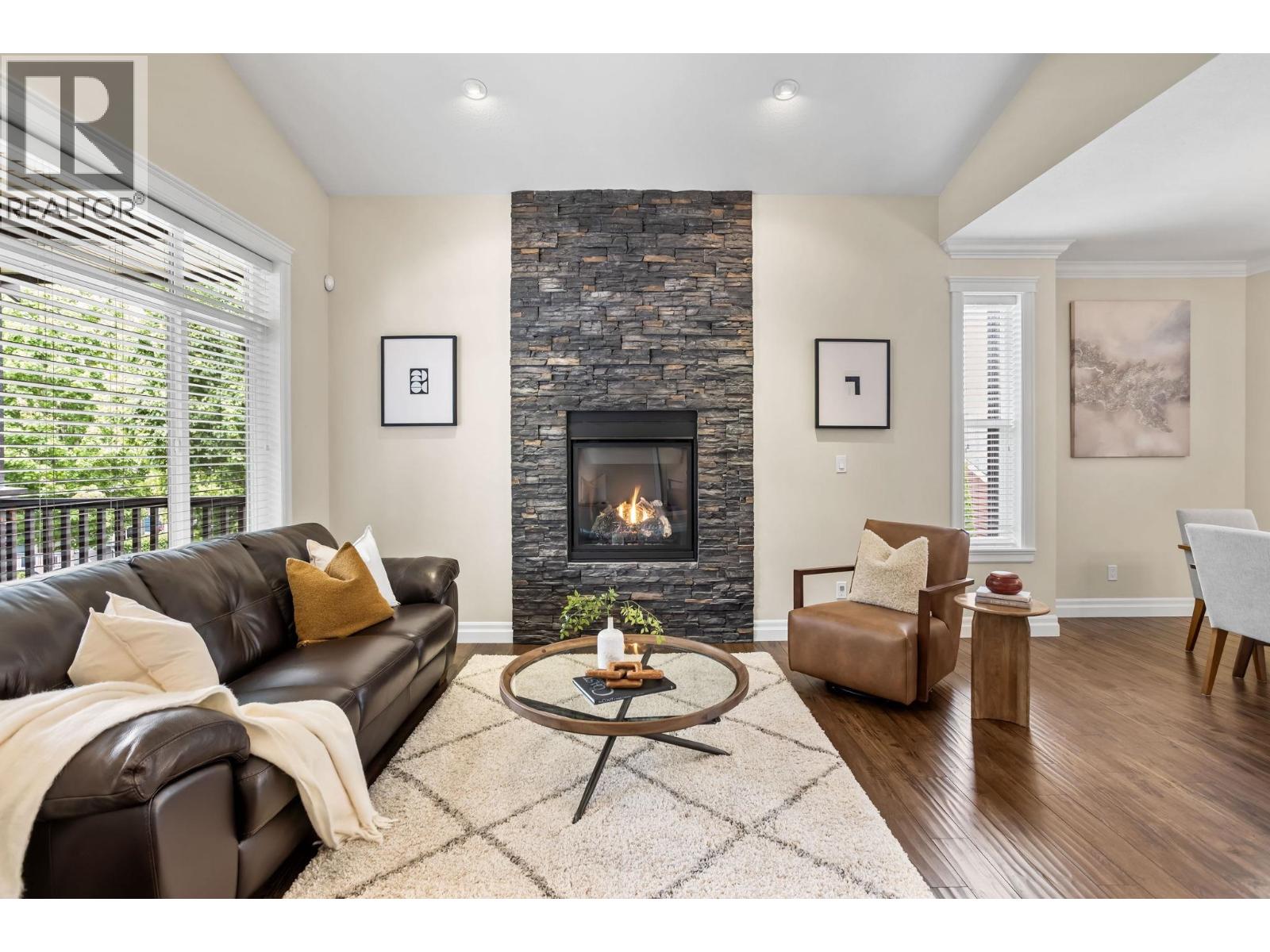 10680 239 Street Property Photo 2