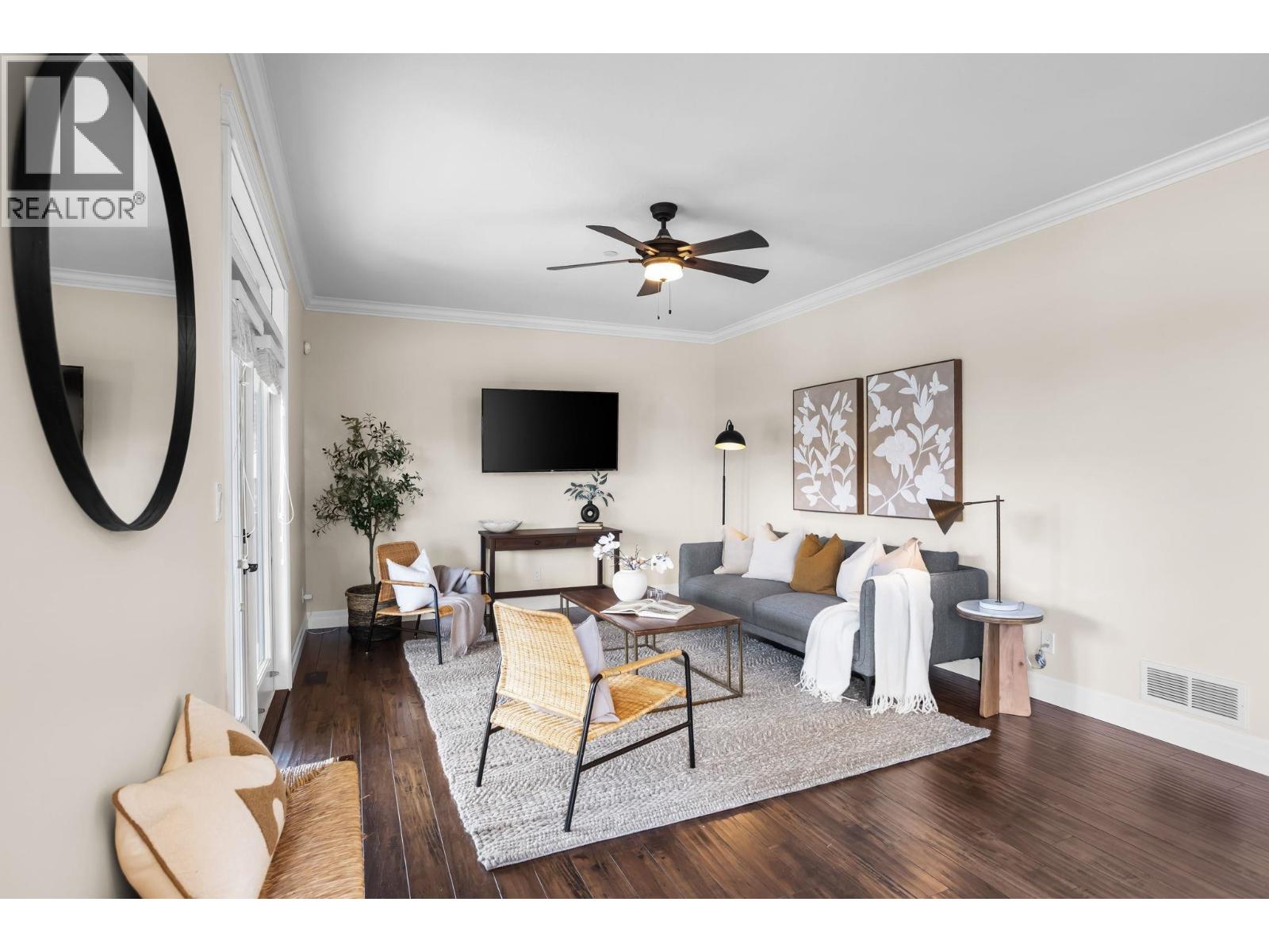10680 239 Street Property Photo 11