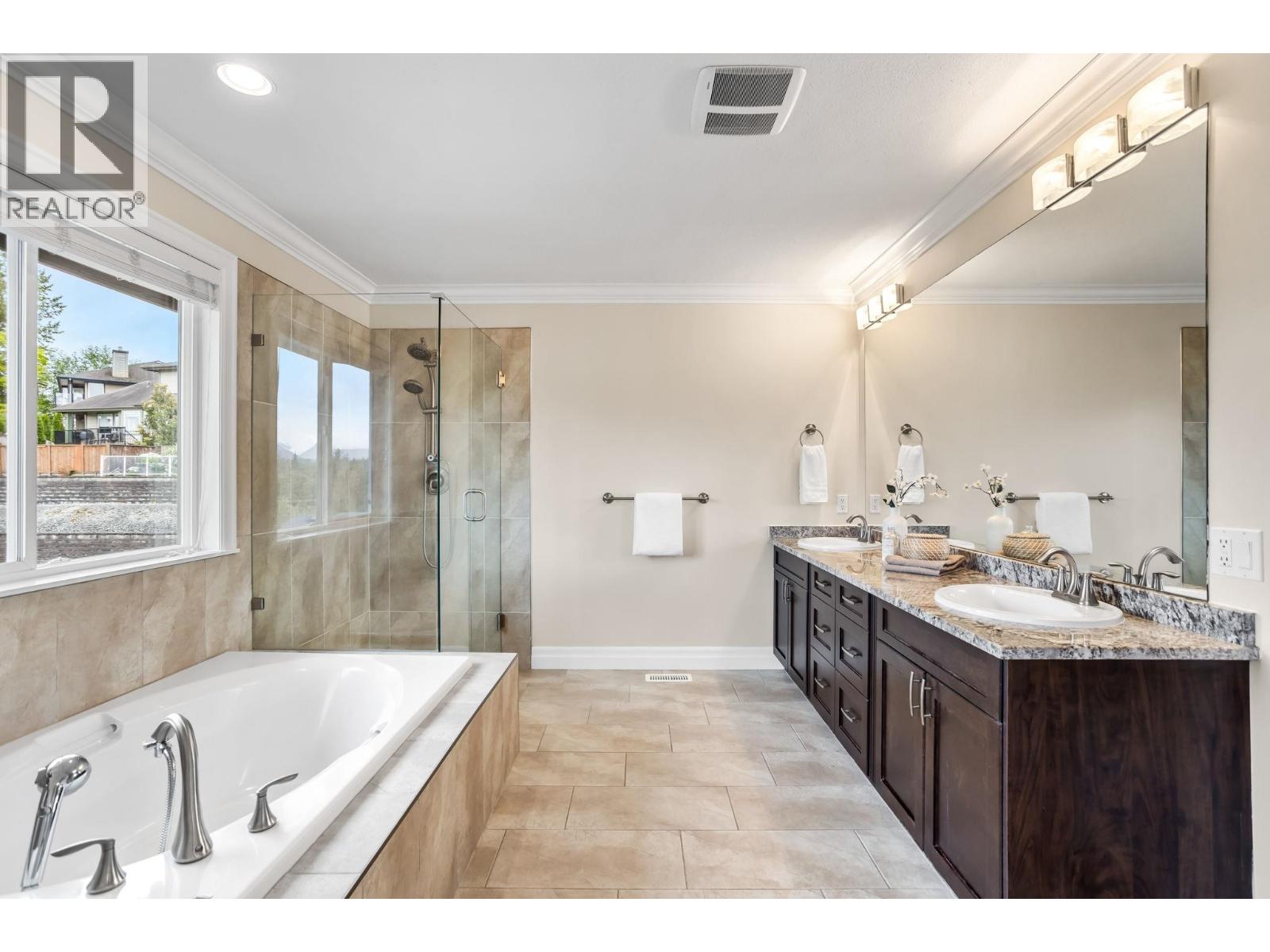 10680 239 Street Property Photo 17