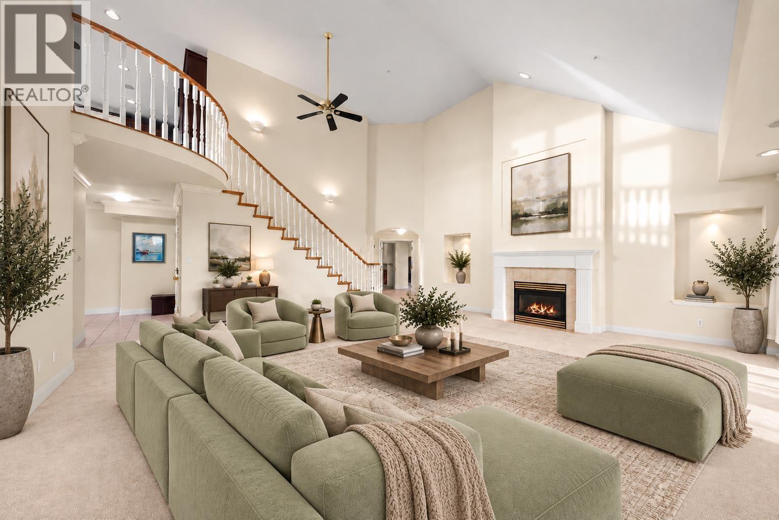 1700 5615 Hampton Place Property Photo 1
