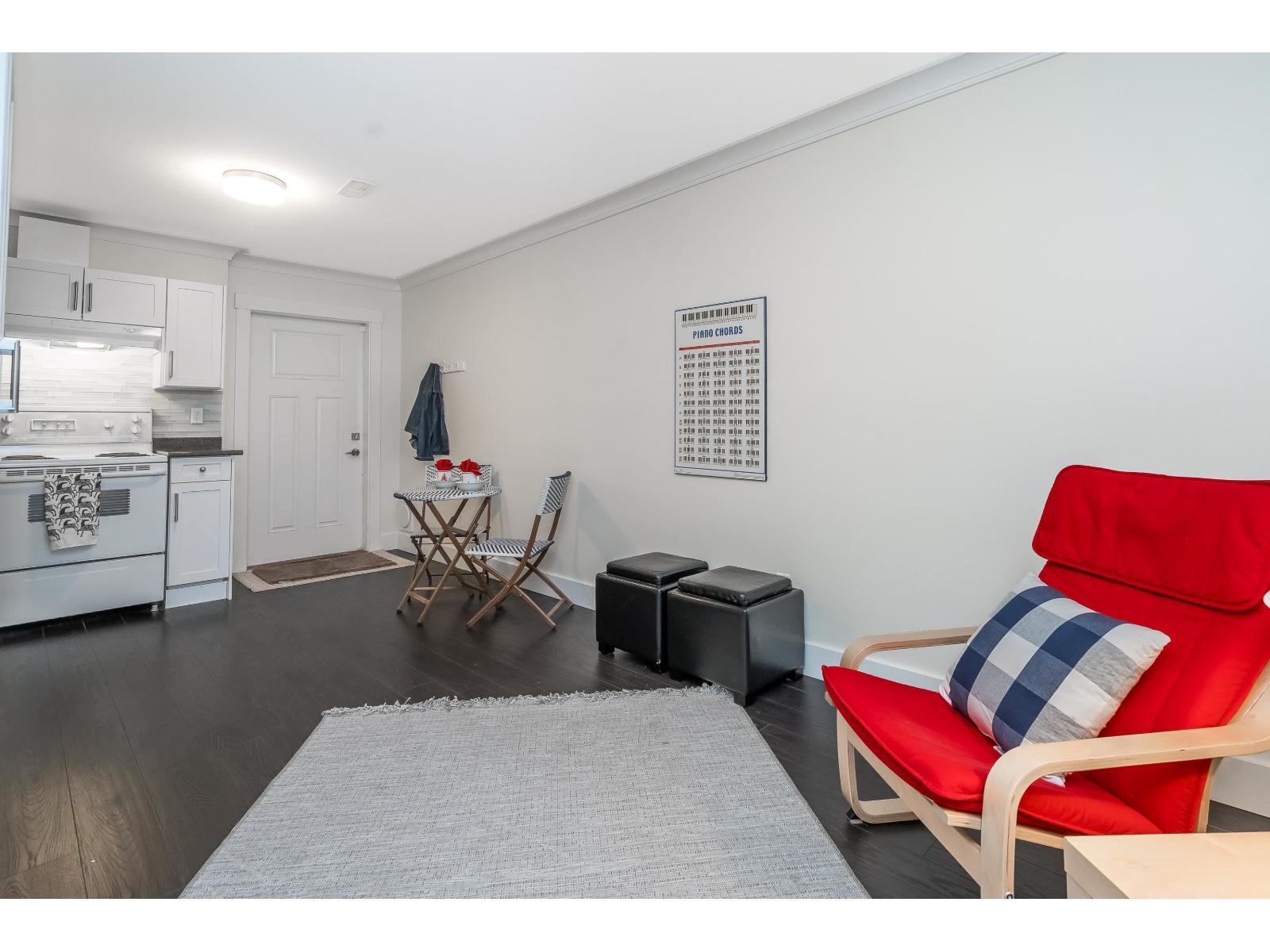 14743 32 Avenue Property Photo 26