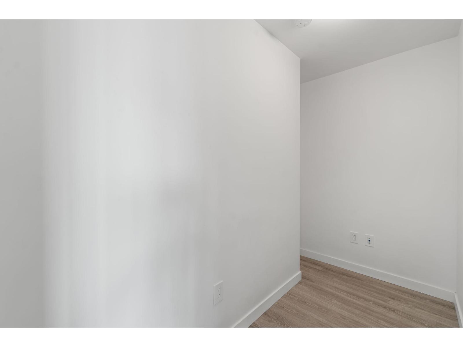 1112 13350 Central Avenue Property Photo 6