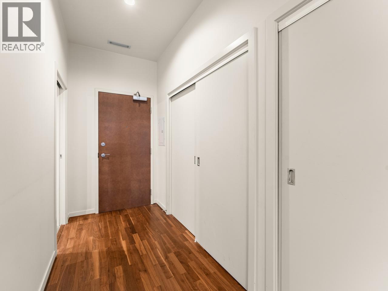1113 1333 W Georgia Street Property Photo 4