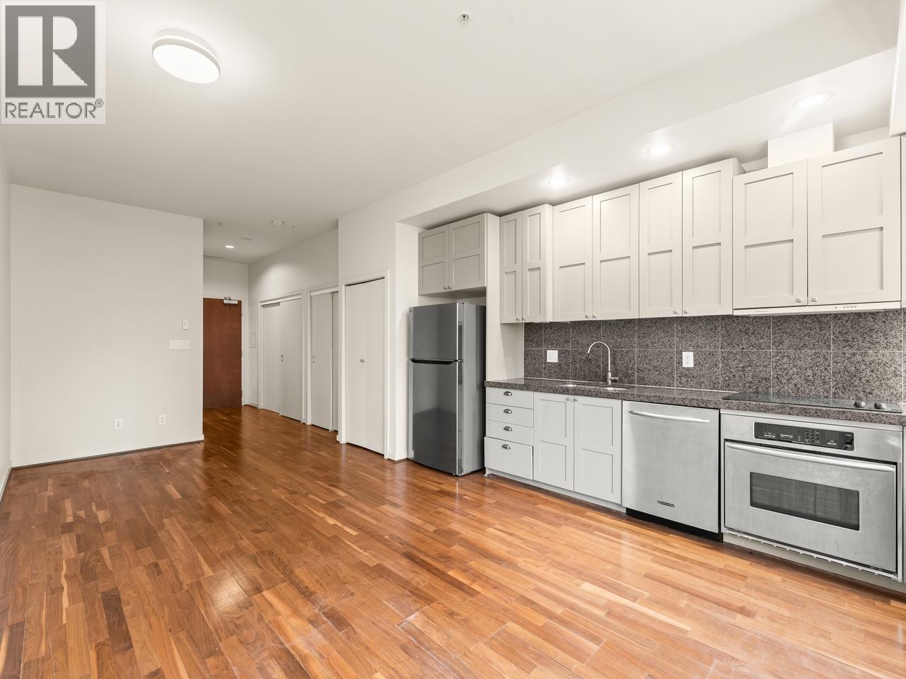 1113 1333 W Georgia Street Property Photo 15