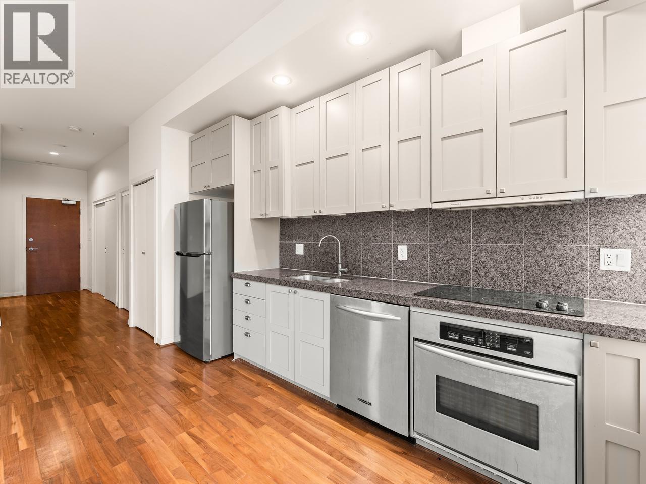 1113 1333 W Georgia Street Property Photo 19