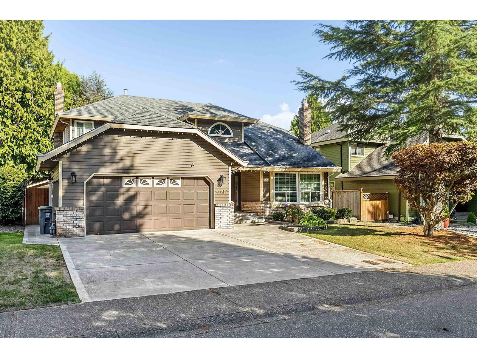 2092 148 Street Property Photo 2