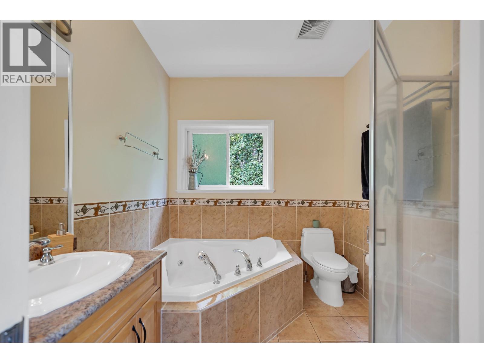 38030 Seventh Avenue Property Photo 16