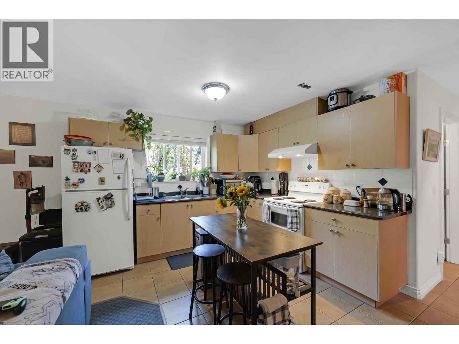 38030 Seventh Avenue Property Photo 23