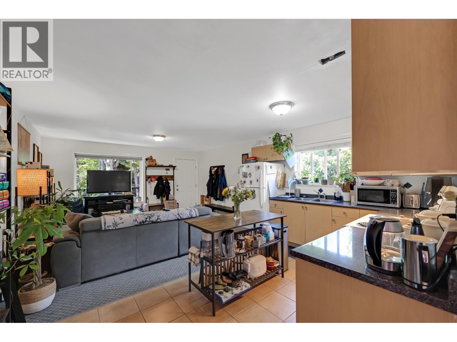 38030 Seventh Avenue Property Photo 24