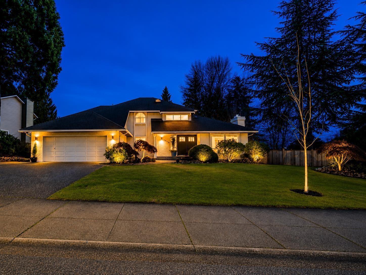 15160 81 Avenue Property Photo 1