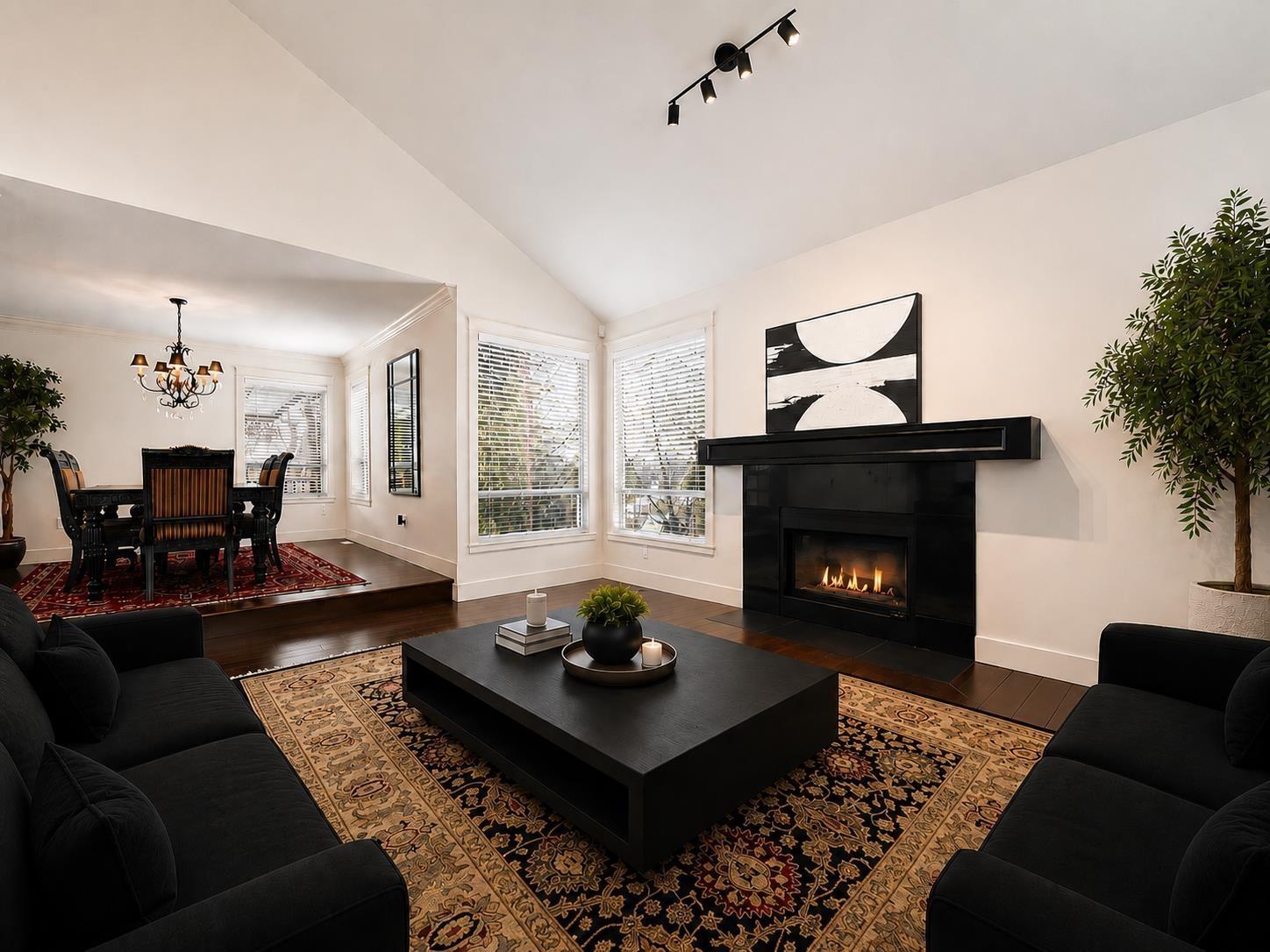 15160 81 Avenue Property Photo 3