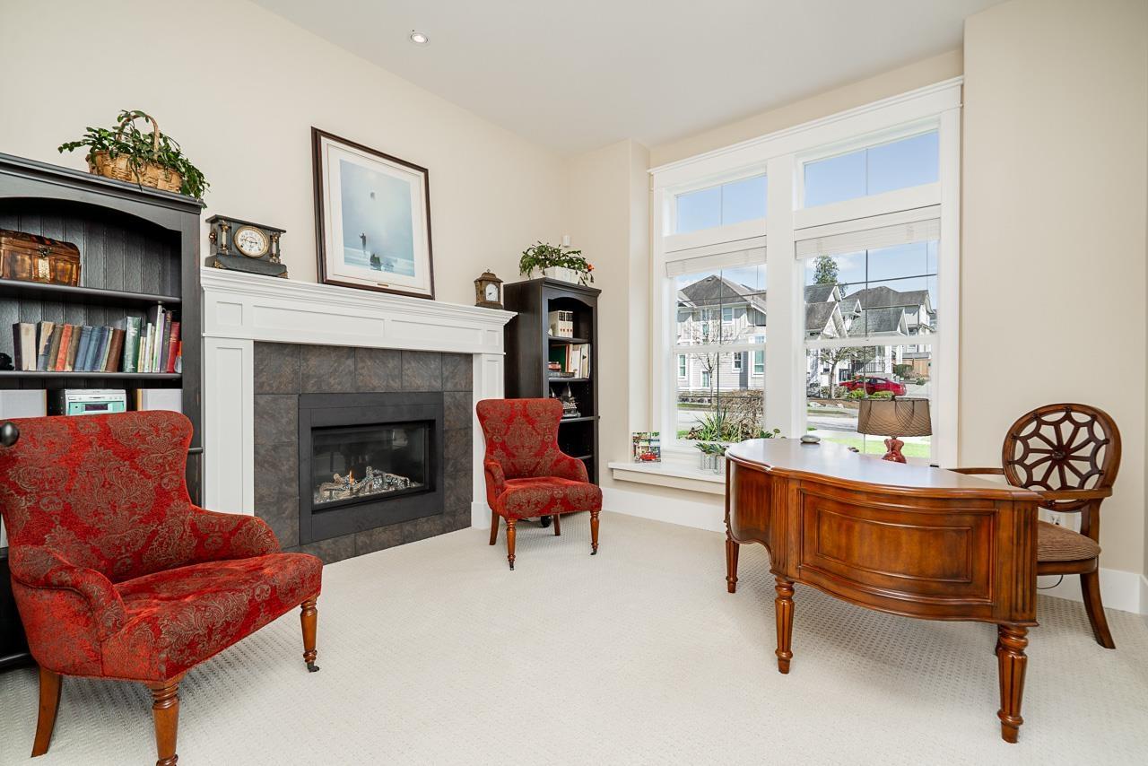 6039 163 Street Property Photo 11