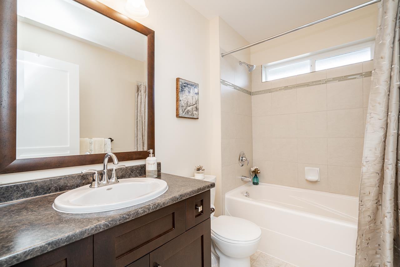 6039 163 Street Property Photo 25