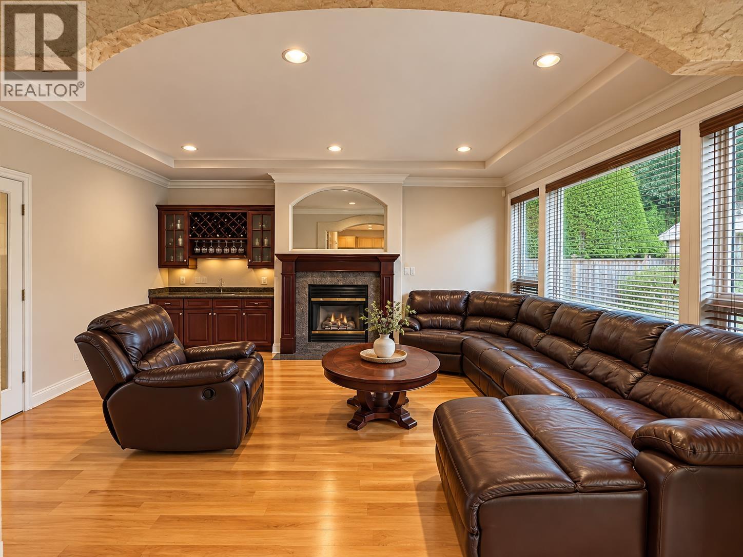 8631 Pigott Road Property Photo 14