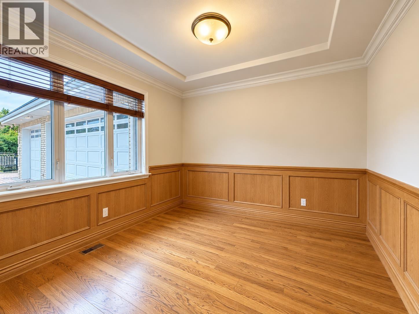 8631 Pigott Road Property Photo 16