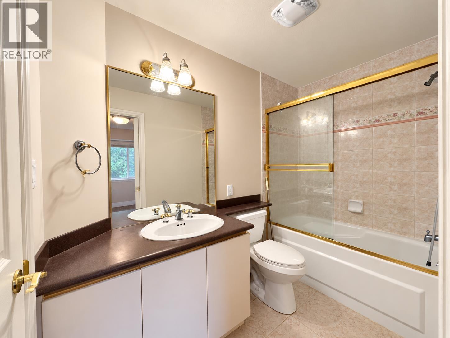 8631 Pigott Road Property Photo 31
