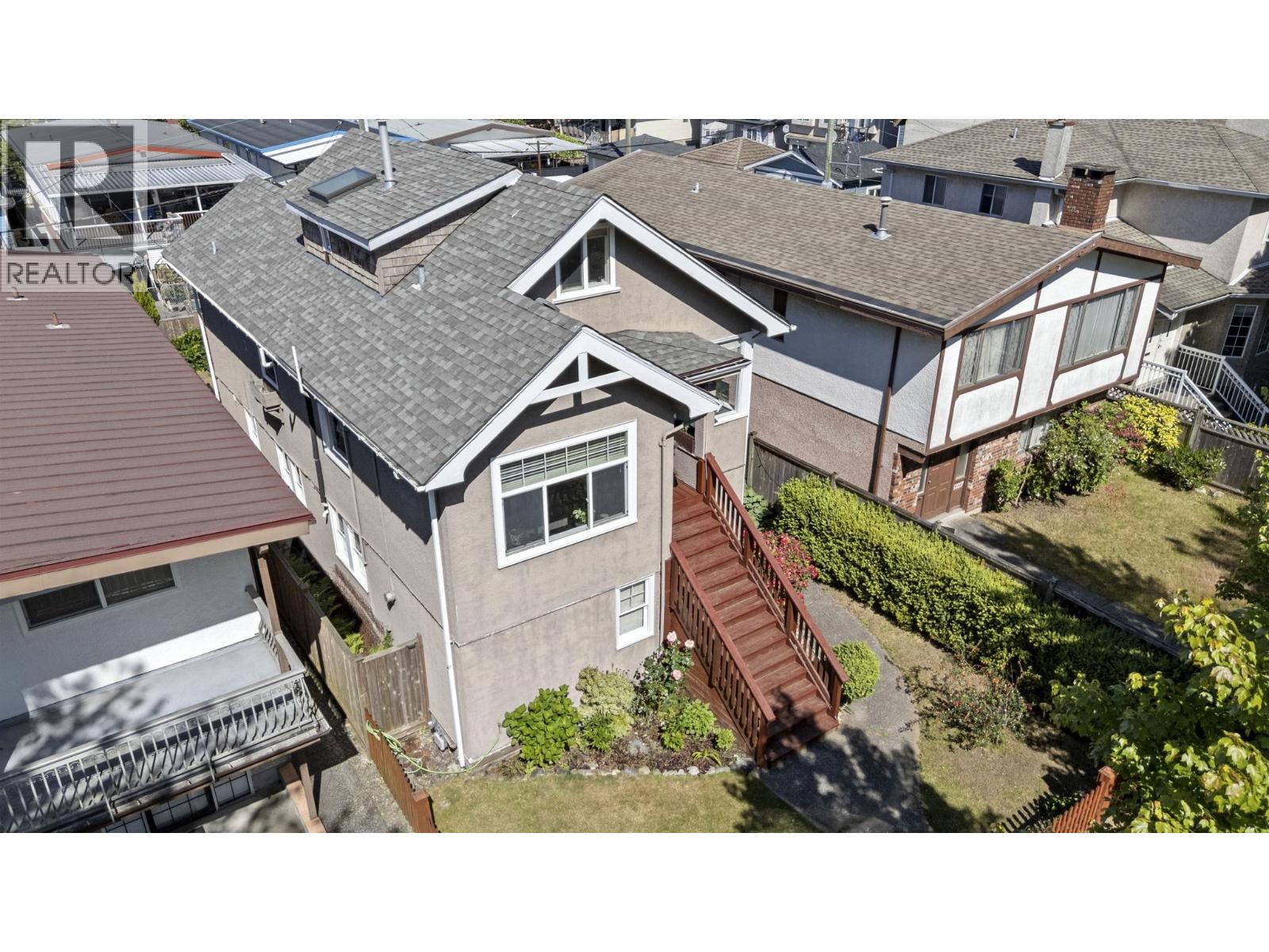 5743 St. Margarets Street Property Photo 1