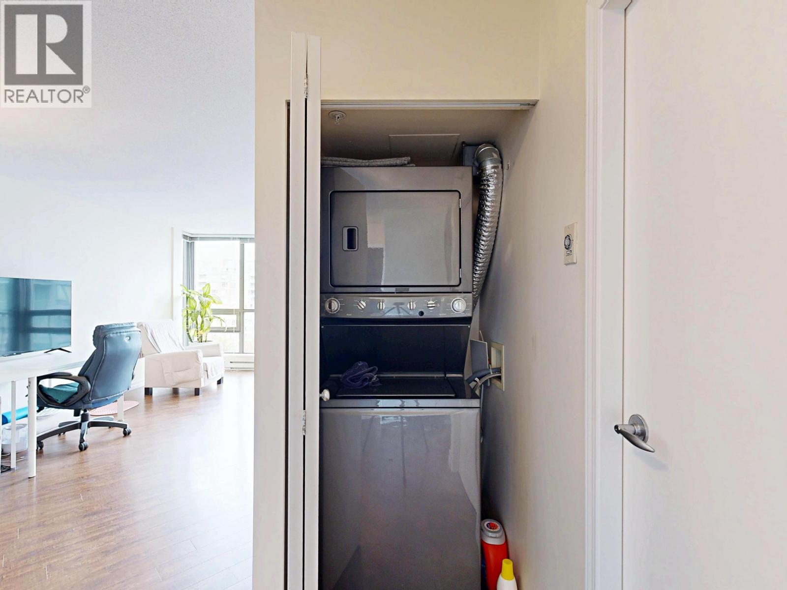 1307 8100 Saba Road Property Photo 12