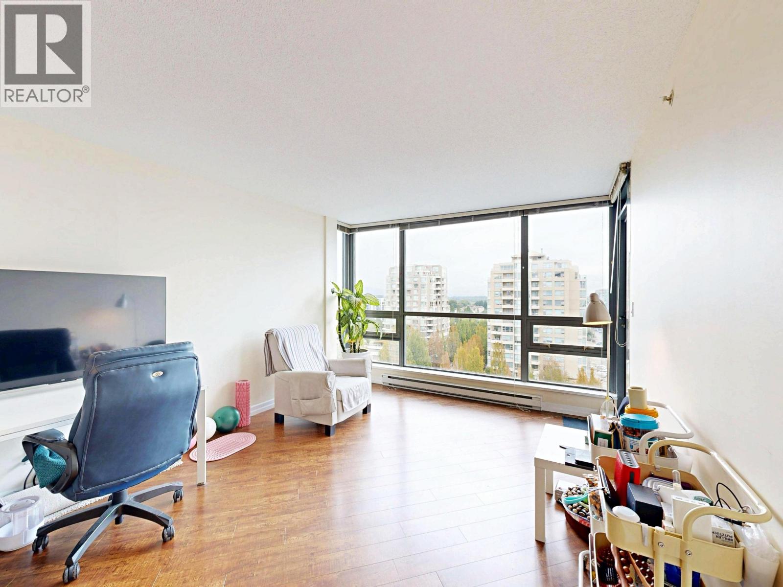 1307 8100 Saba Road Property Photo 15