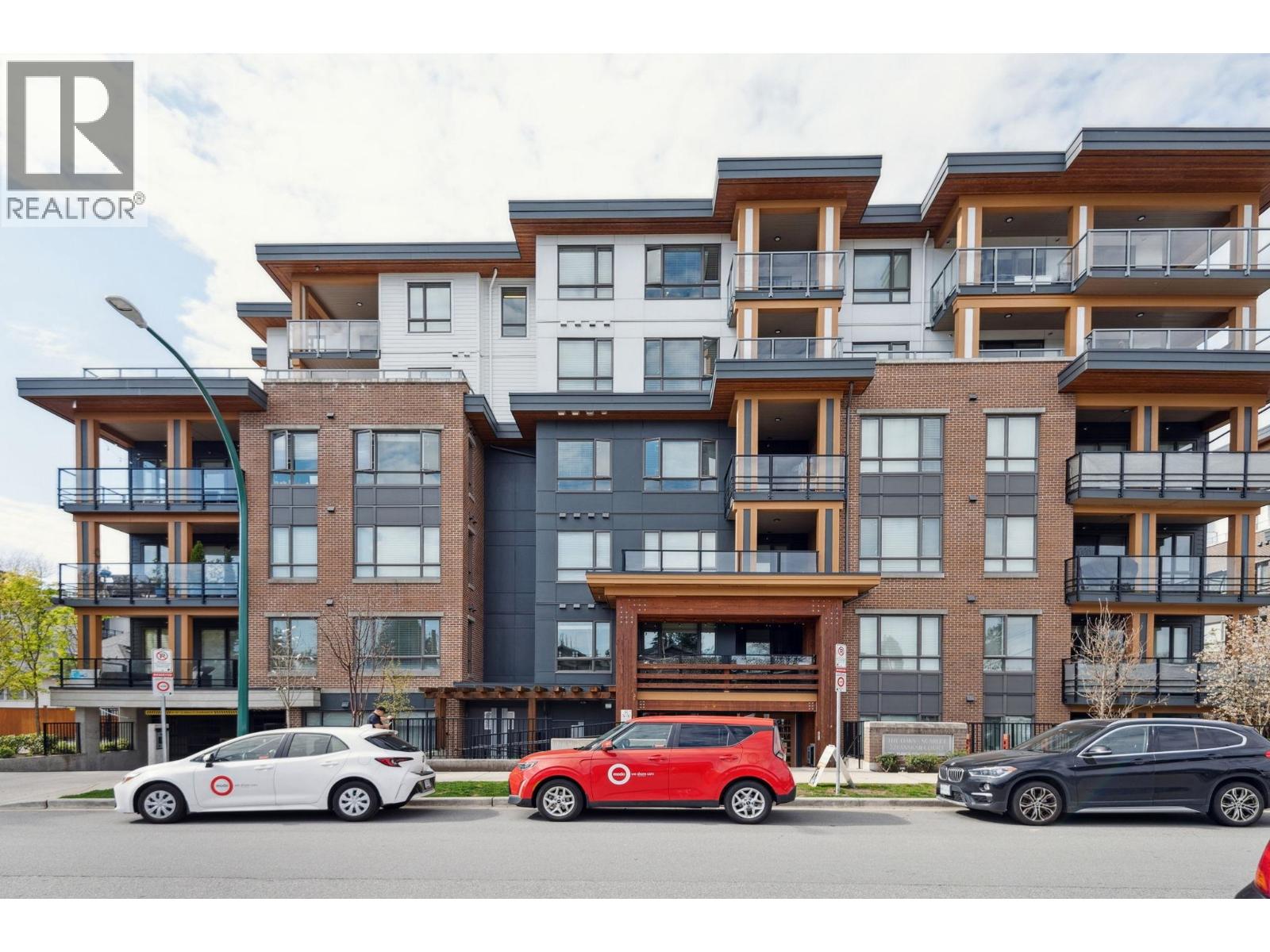 608 721 Anskar Court Property Photo 1