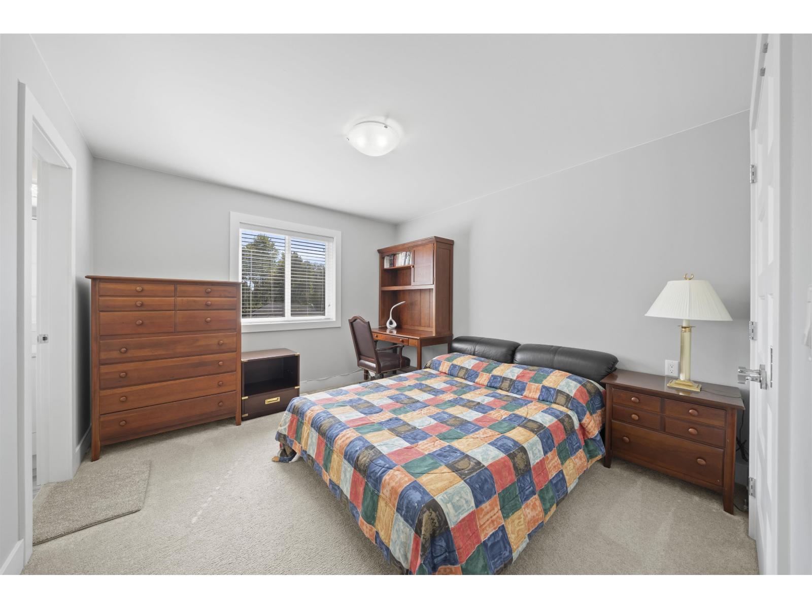 20576 70 Avenue Property Photo 22