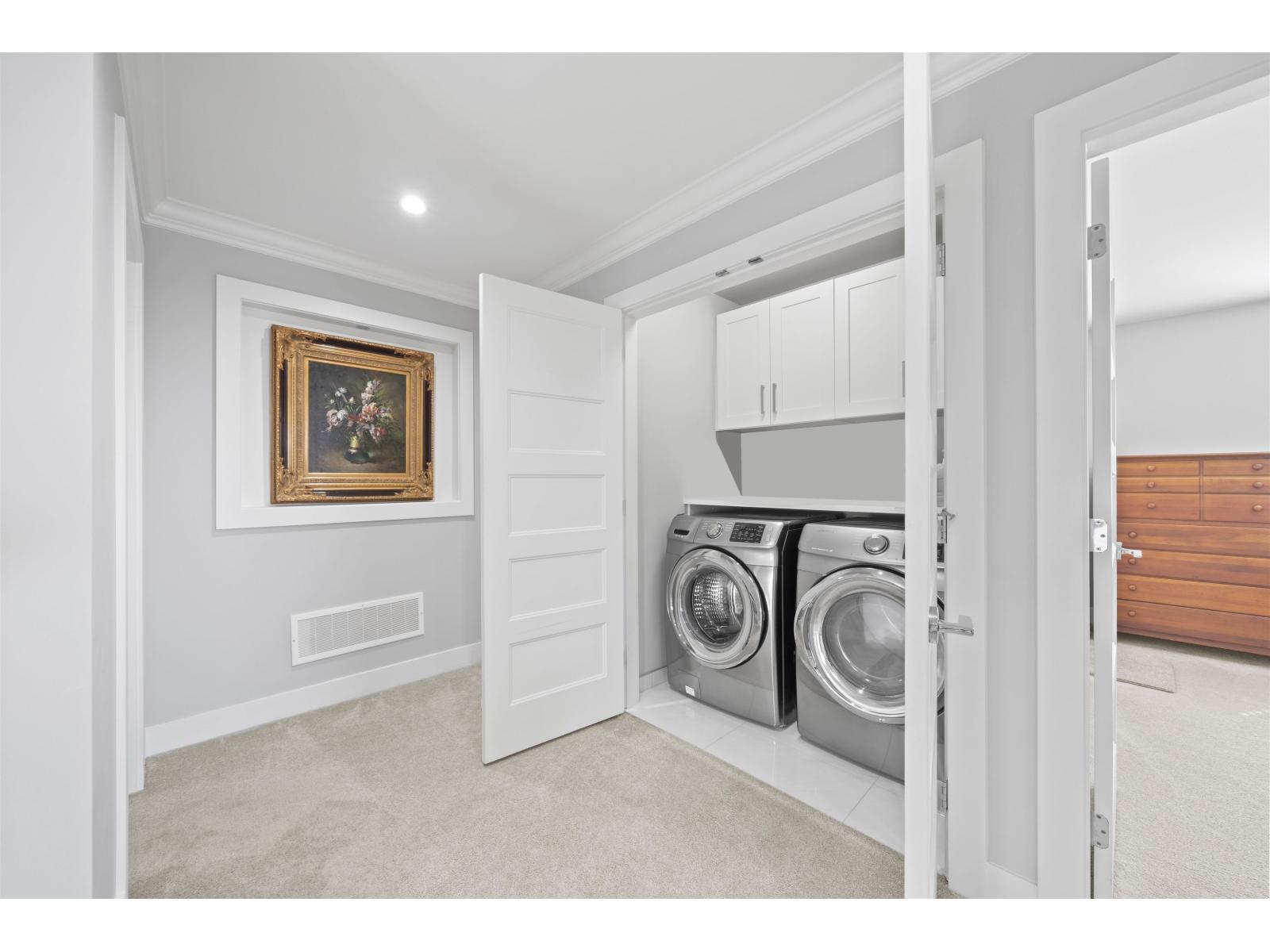 20576 70 Avenue Property Photo 29