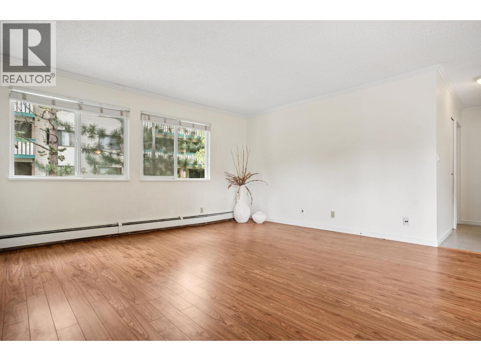 101 8870 Citation Drive Property Photo 1