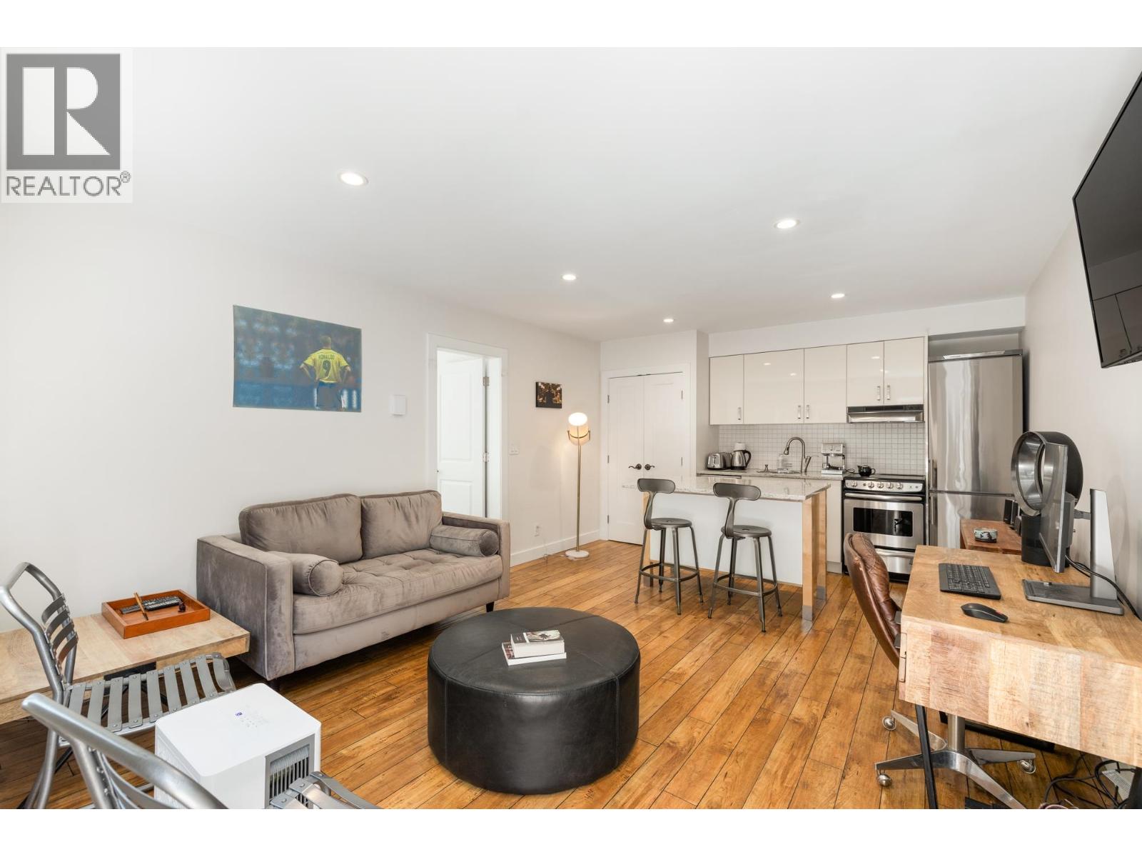 1924 Fulton Avenue Property Photo 25