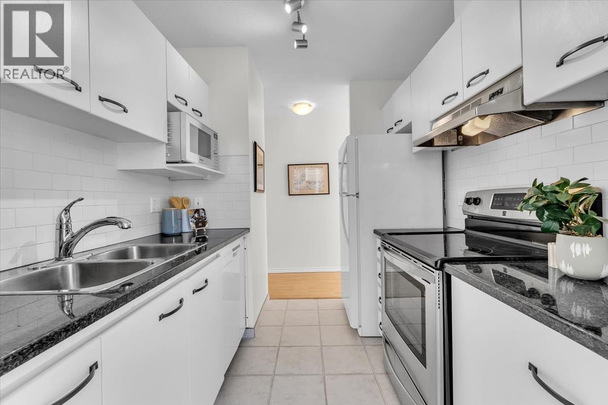 708 1188 Richards Street Property Photo 16