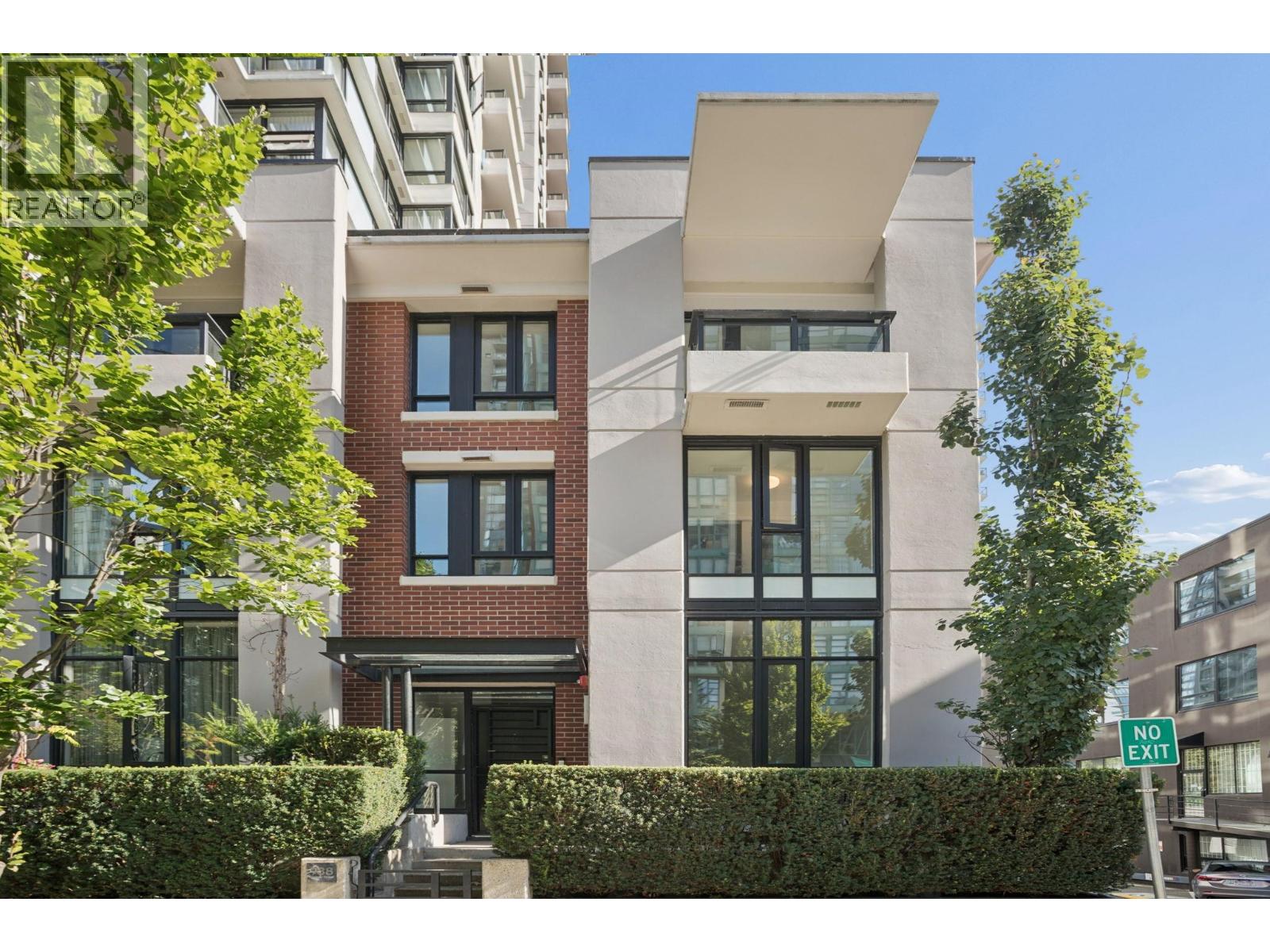 Th938 Homer Street Property Photo 1