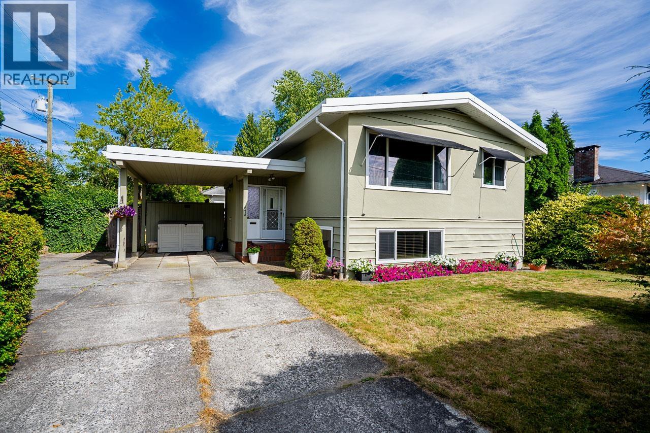675 Newport Street Property Photo 1