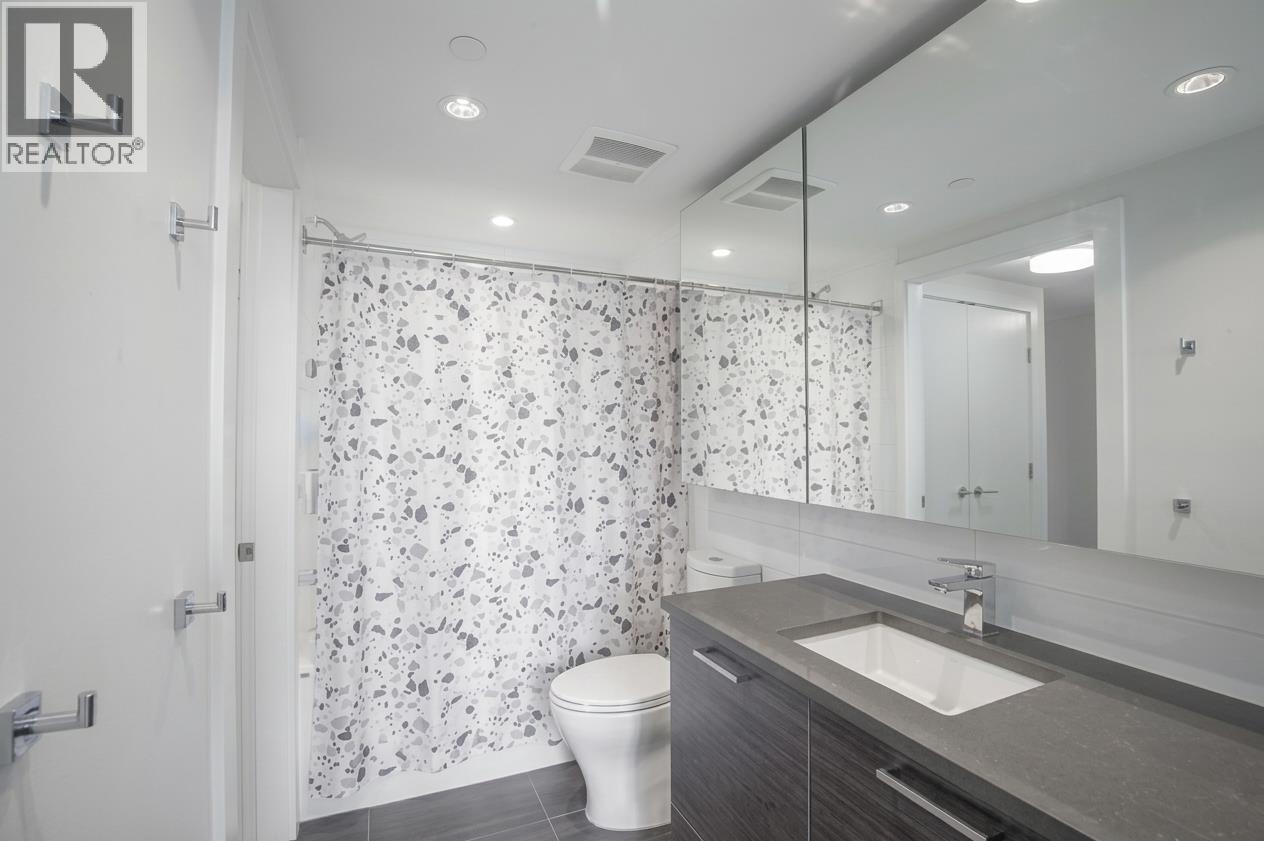 1002 8533 River District Crossing Property Photo 10