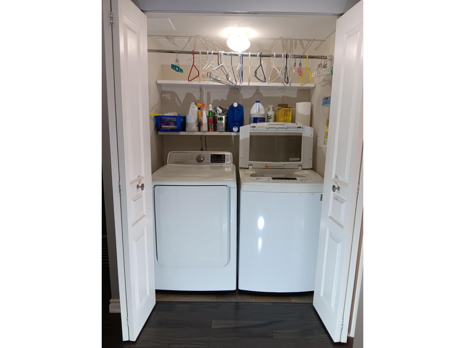 61 2588 152 Street Property Photo 23