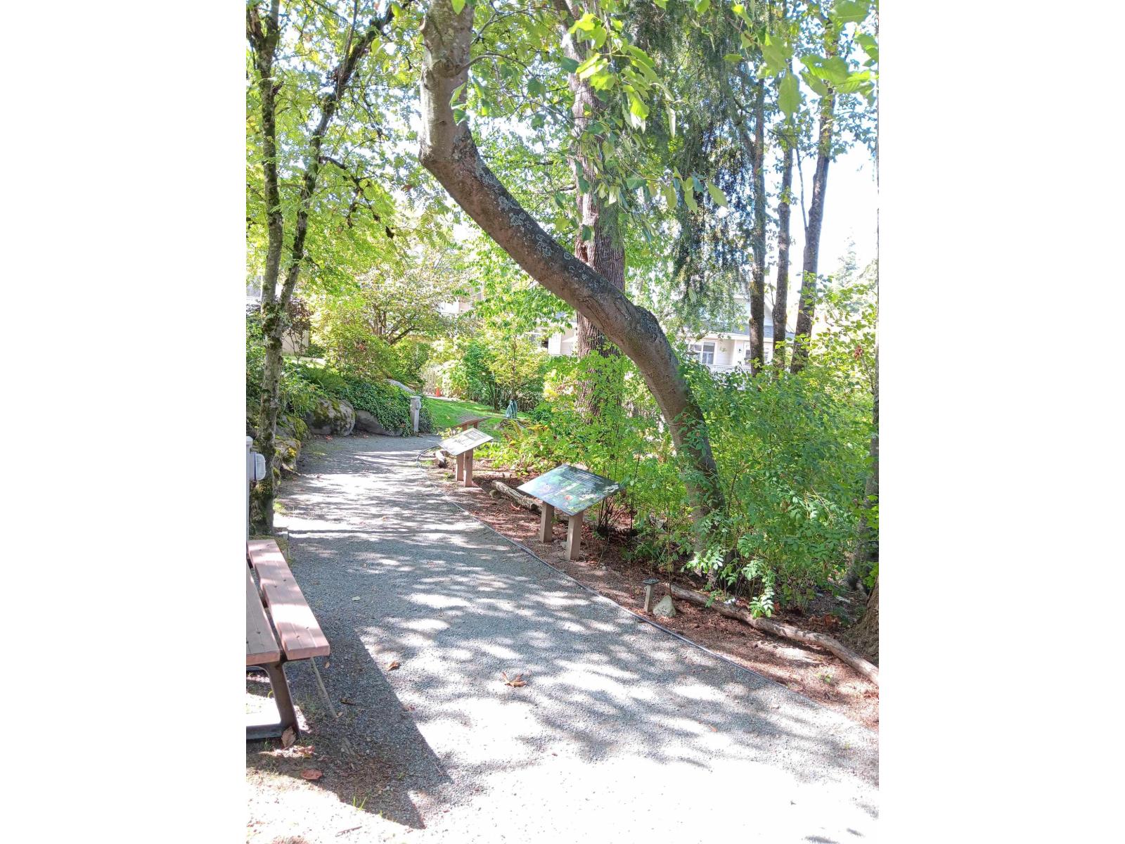 61 2588 152 Street Property Photo 28
