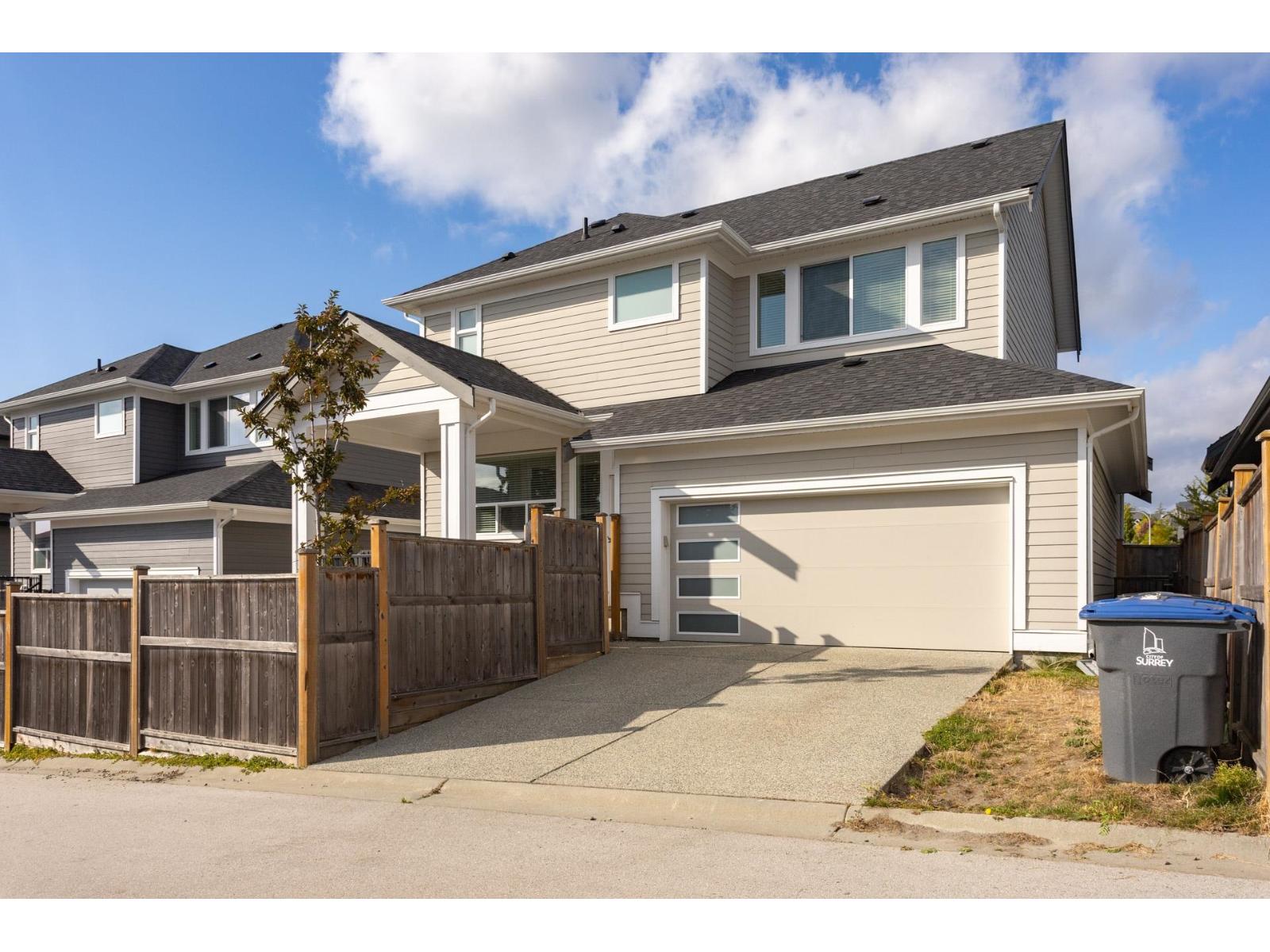 16532 20a Avenue Property Photo 5