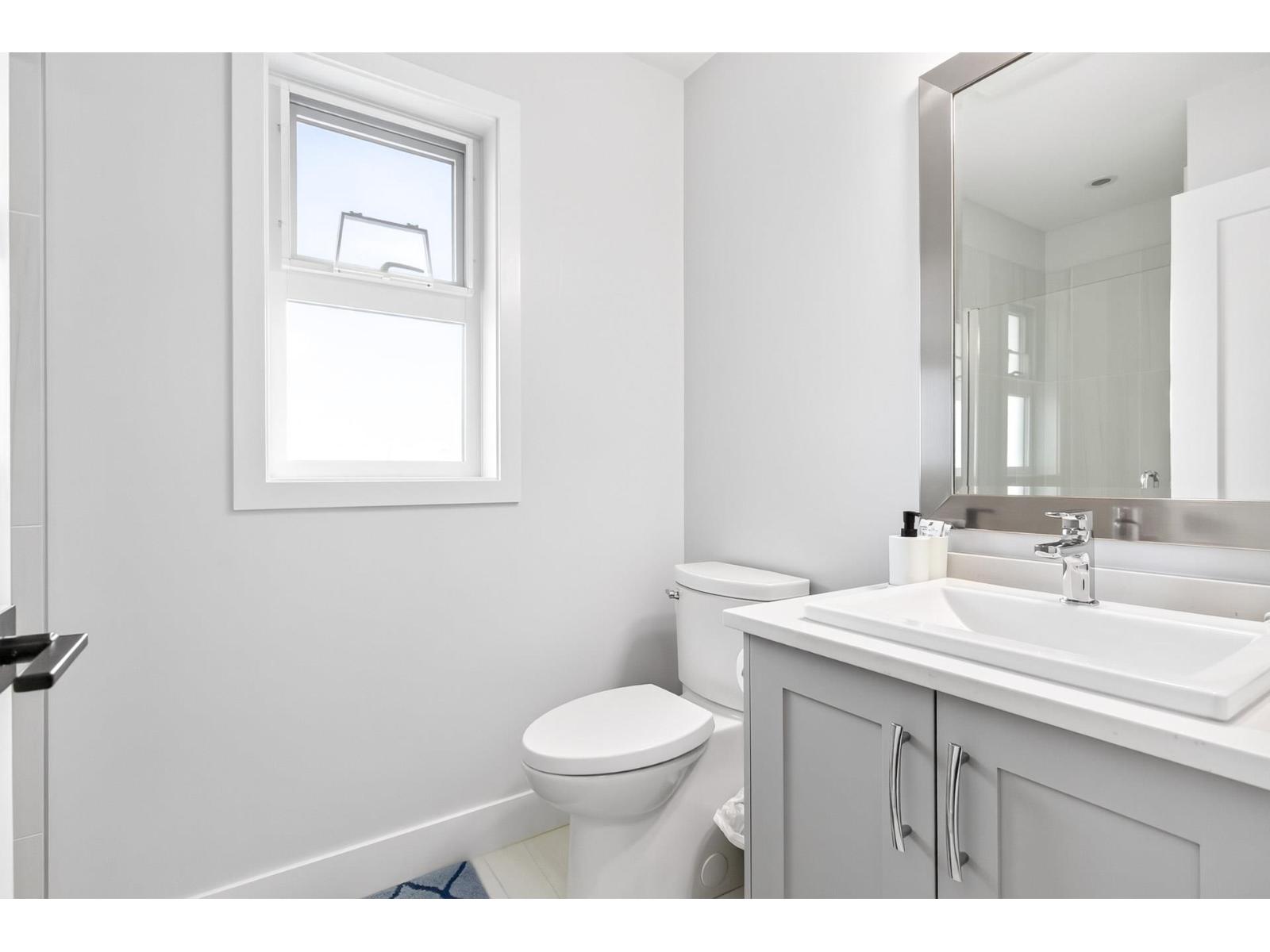 16532 20a Avenue Property Photo 28
