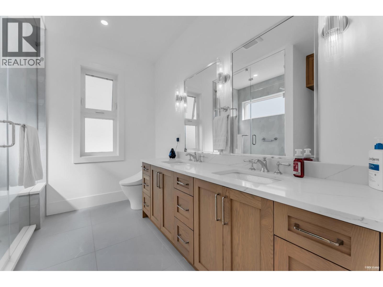 5038 12 Avenue Property Photo 25