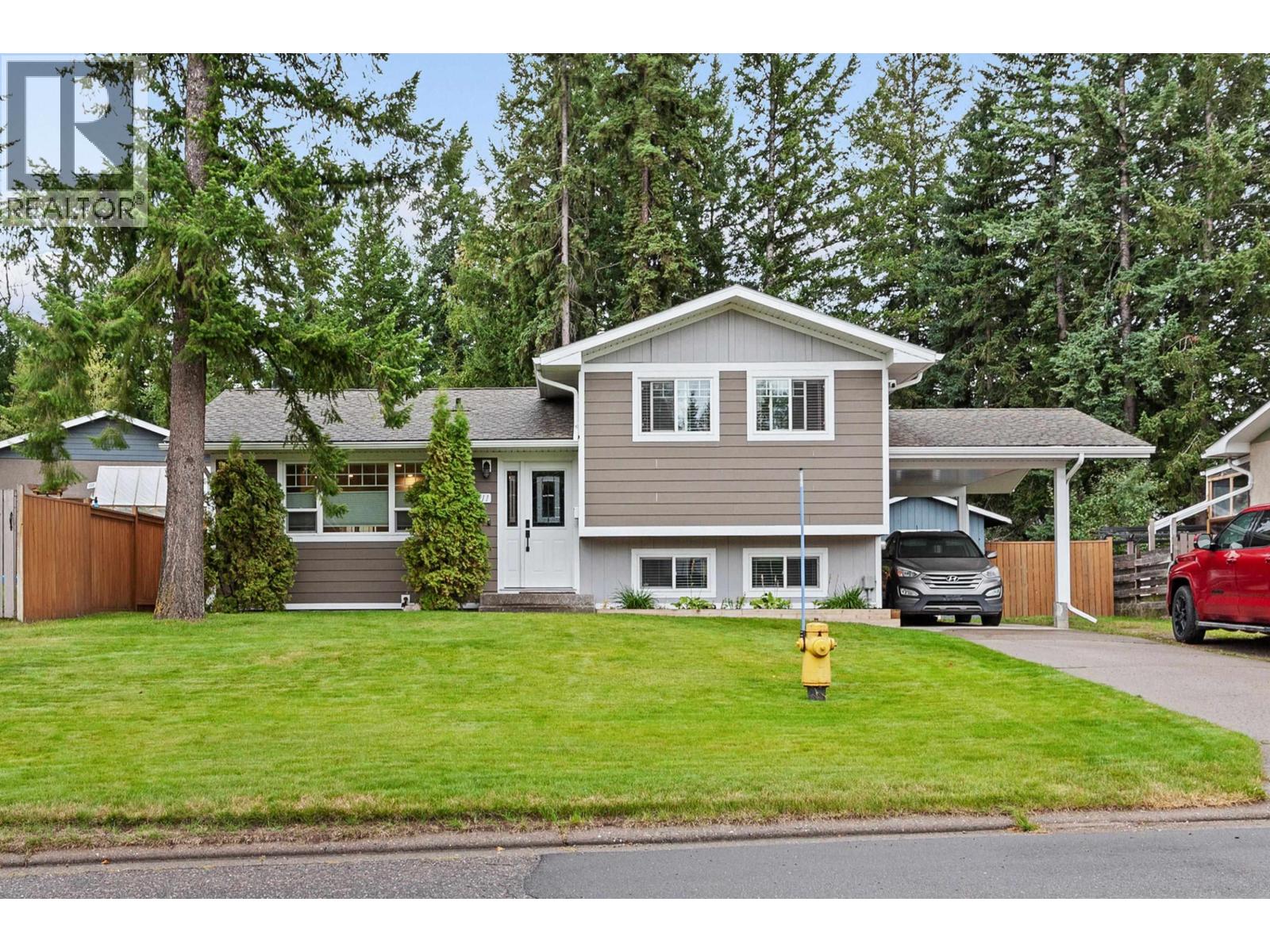 7511 JEAN DE BREBEUF CRESCENT Property Photo 1