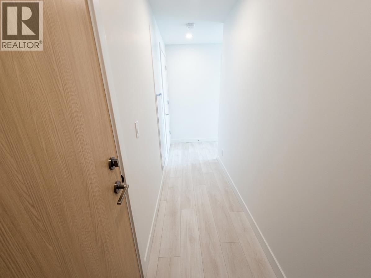 2604 537 Cottonwood Avenue Property Photo 2