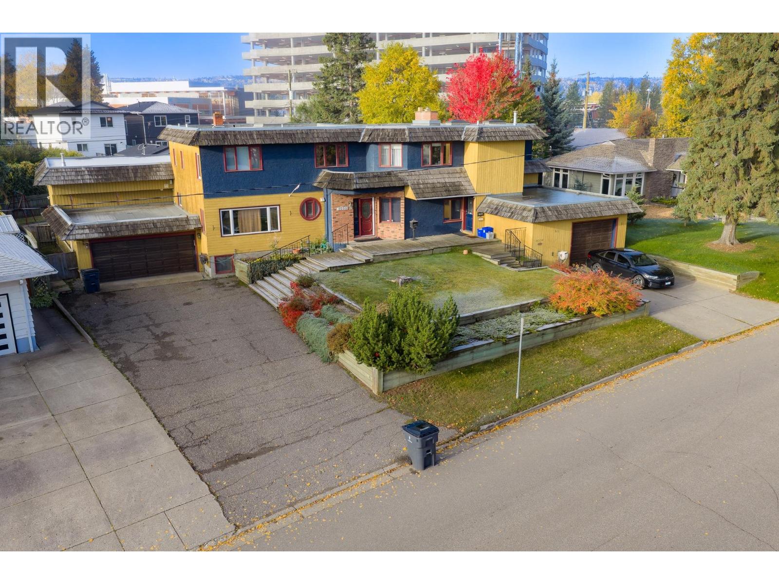 2550 Laurier Crescent Property Photo 23