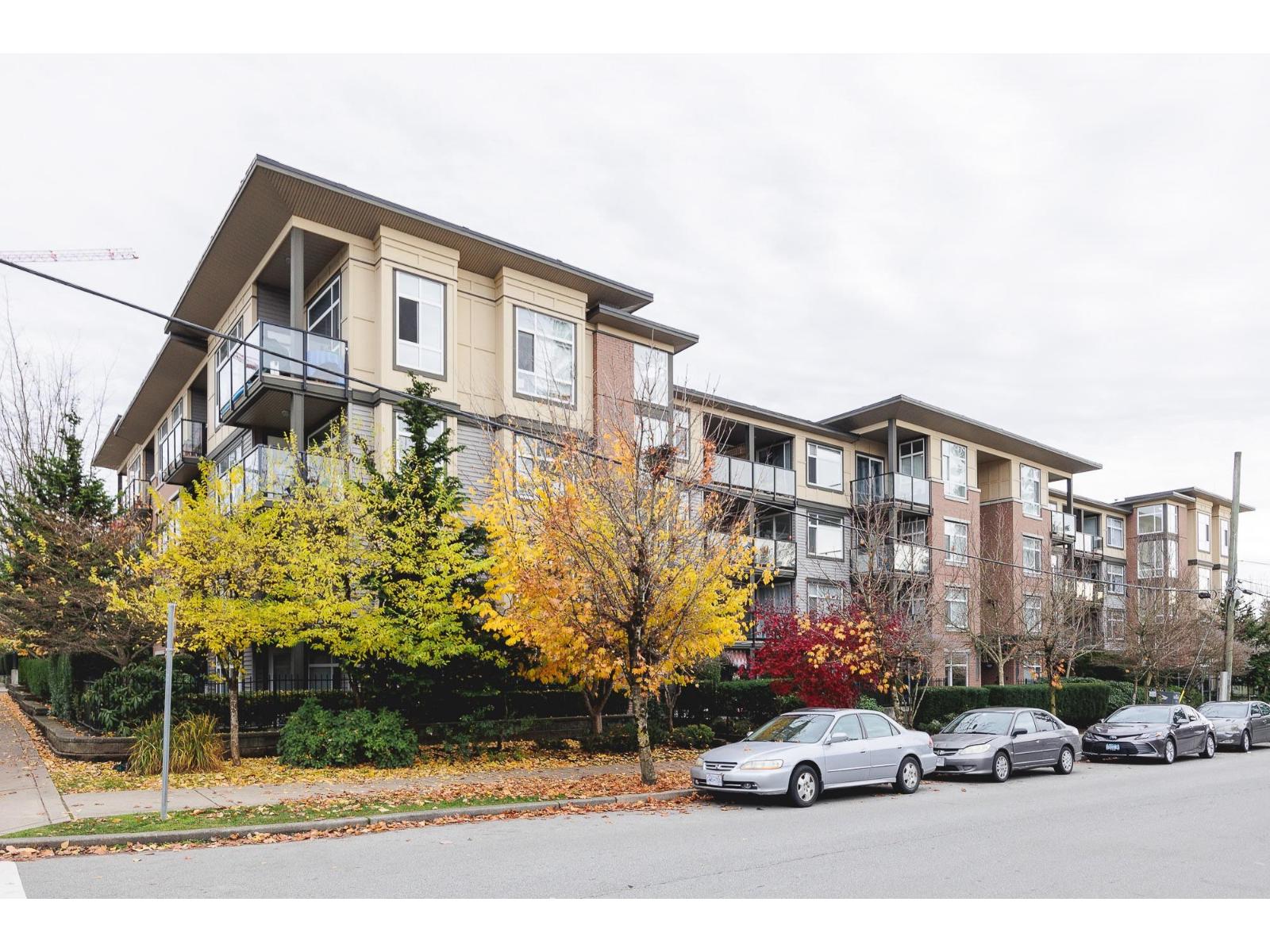 408 10788 139 Street Property Photo 3