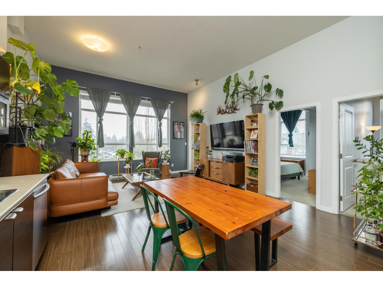 408 10788 139 Street Property Photo 9
