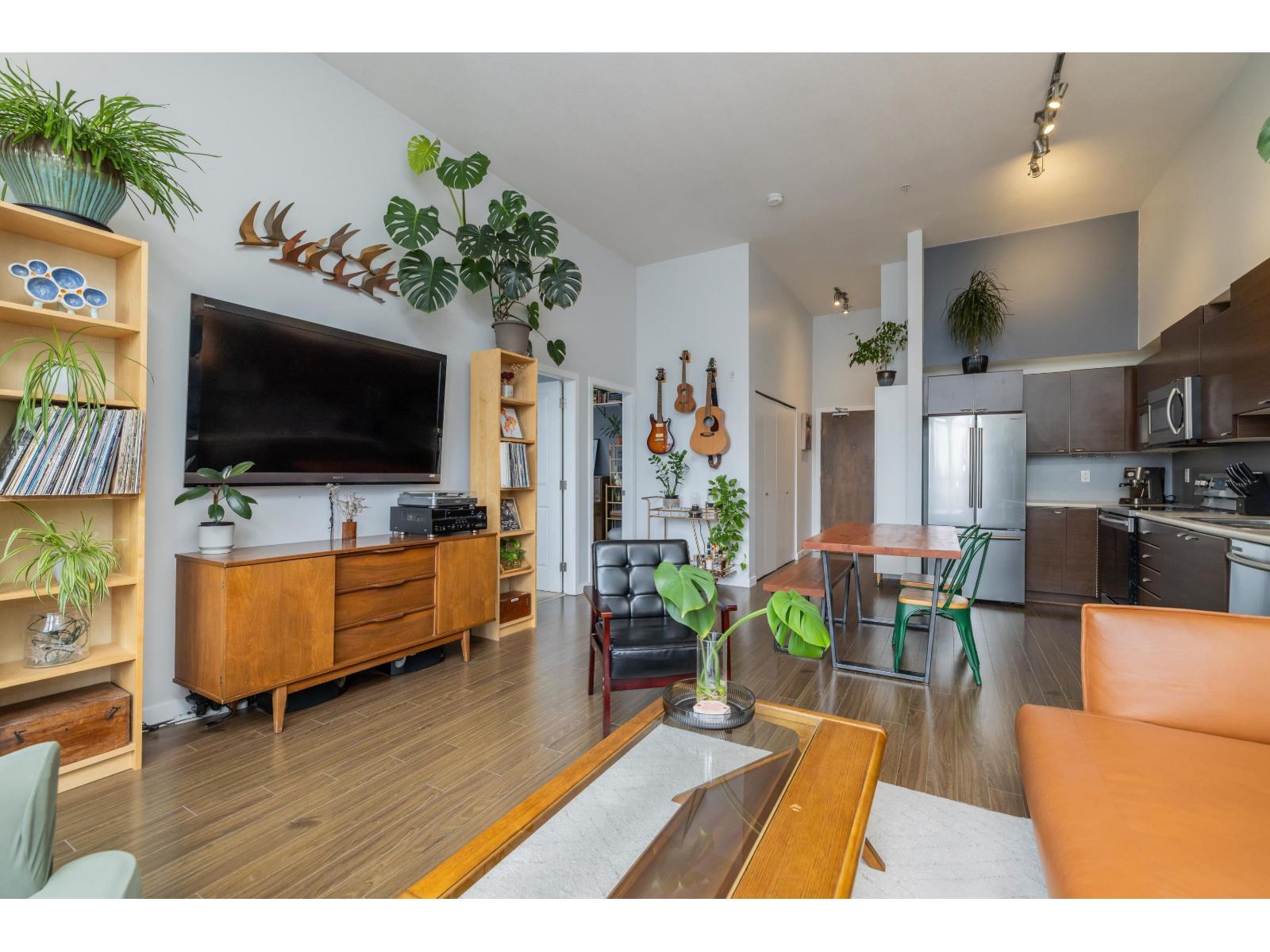 408 10788 139 Street Property Photo 13