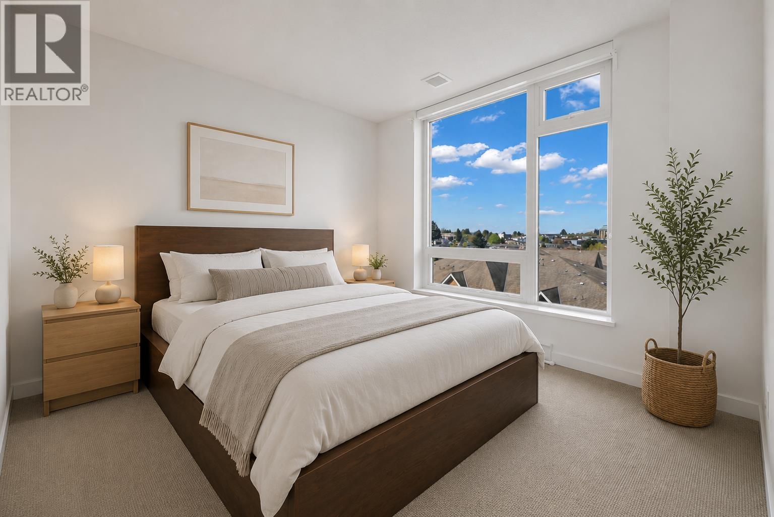 805 5470 Ormidale Street Property Photo 8