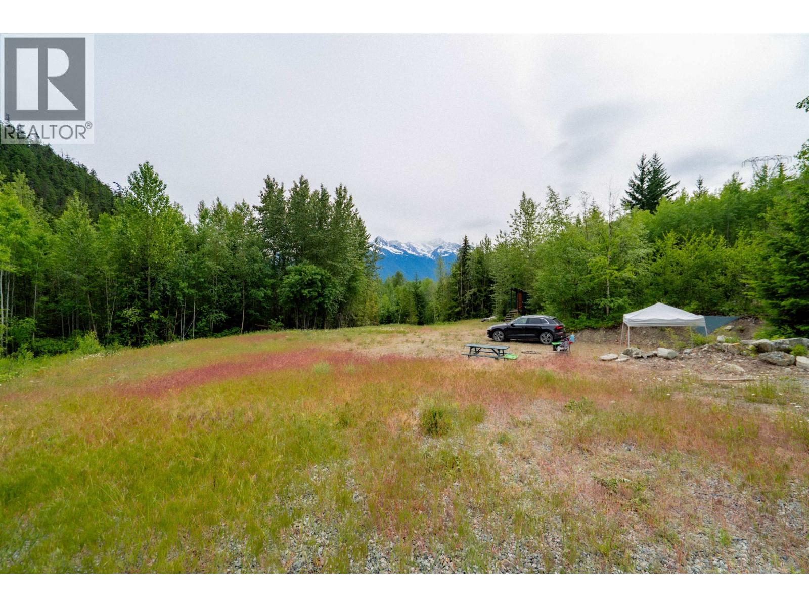 Dl3238 Highline Road Property Photo 4