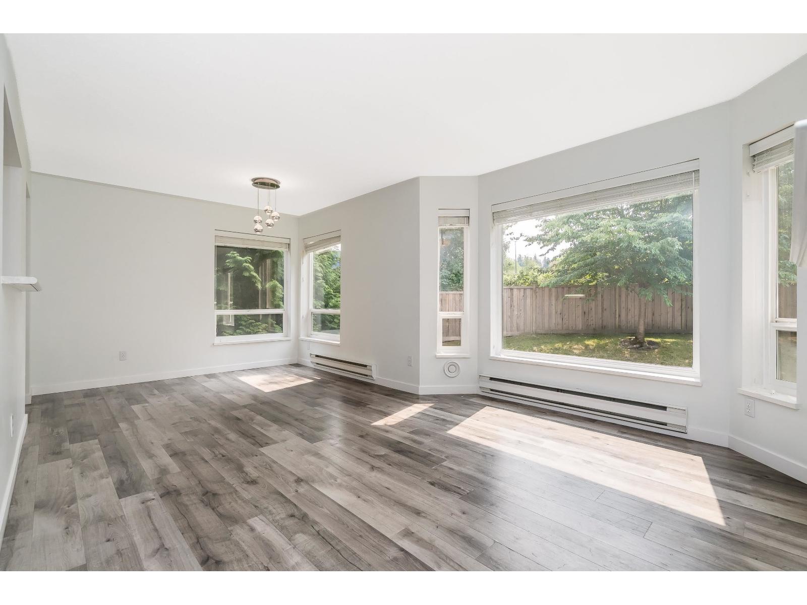 203 2855 152 Street Property Photo 5
